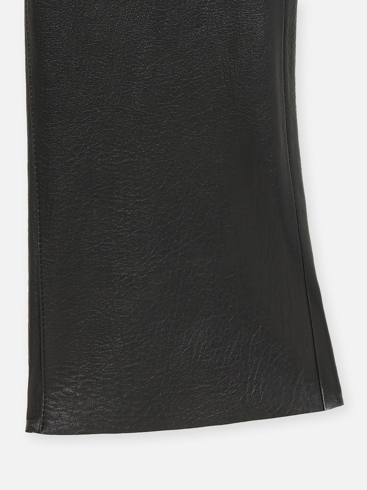 STRAIGHT PANTS LEATHER