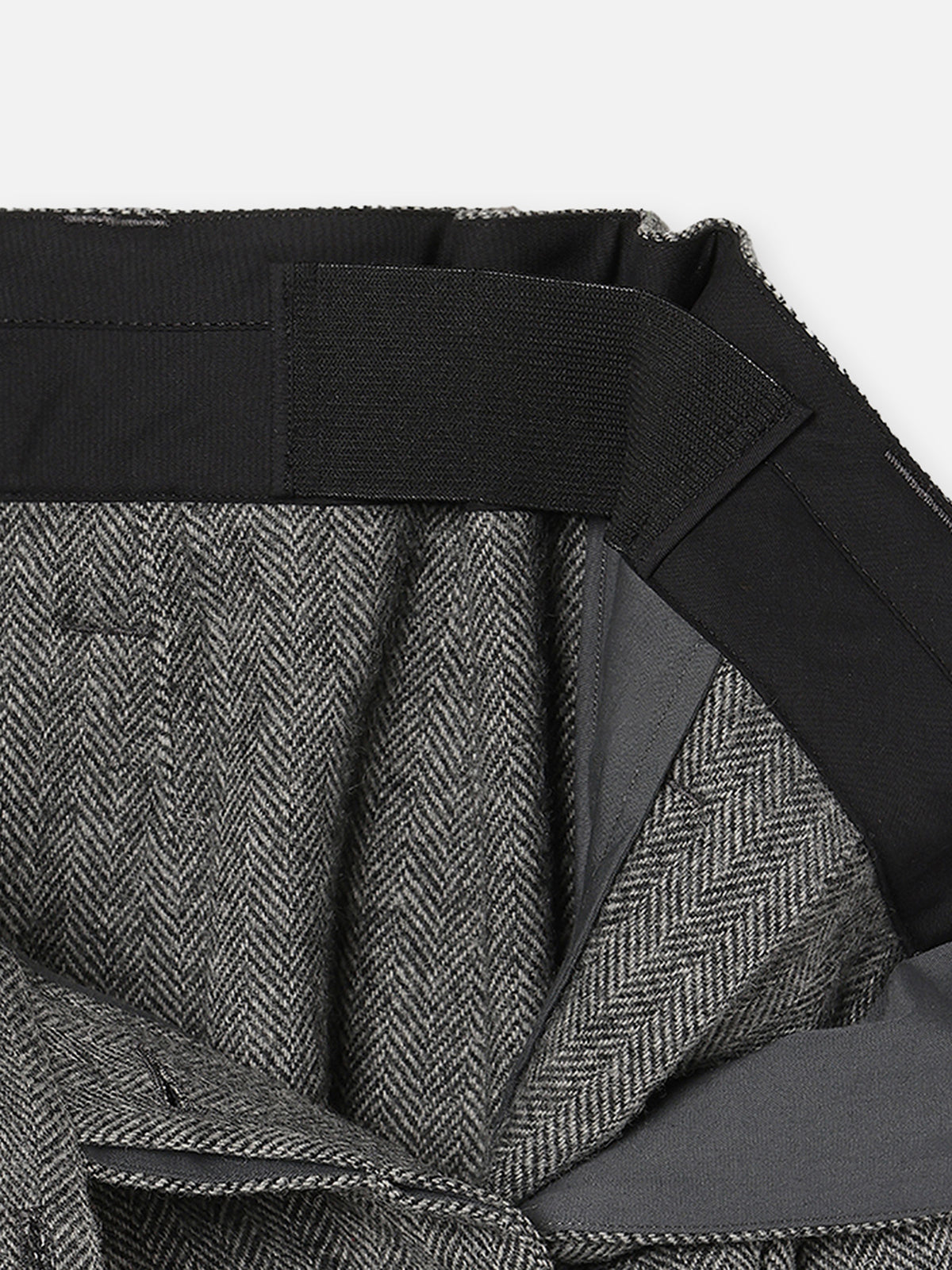 SLACKS REMAKE MINI SK HERRINGBONE