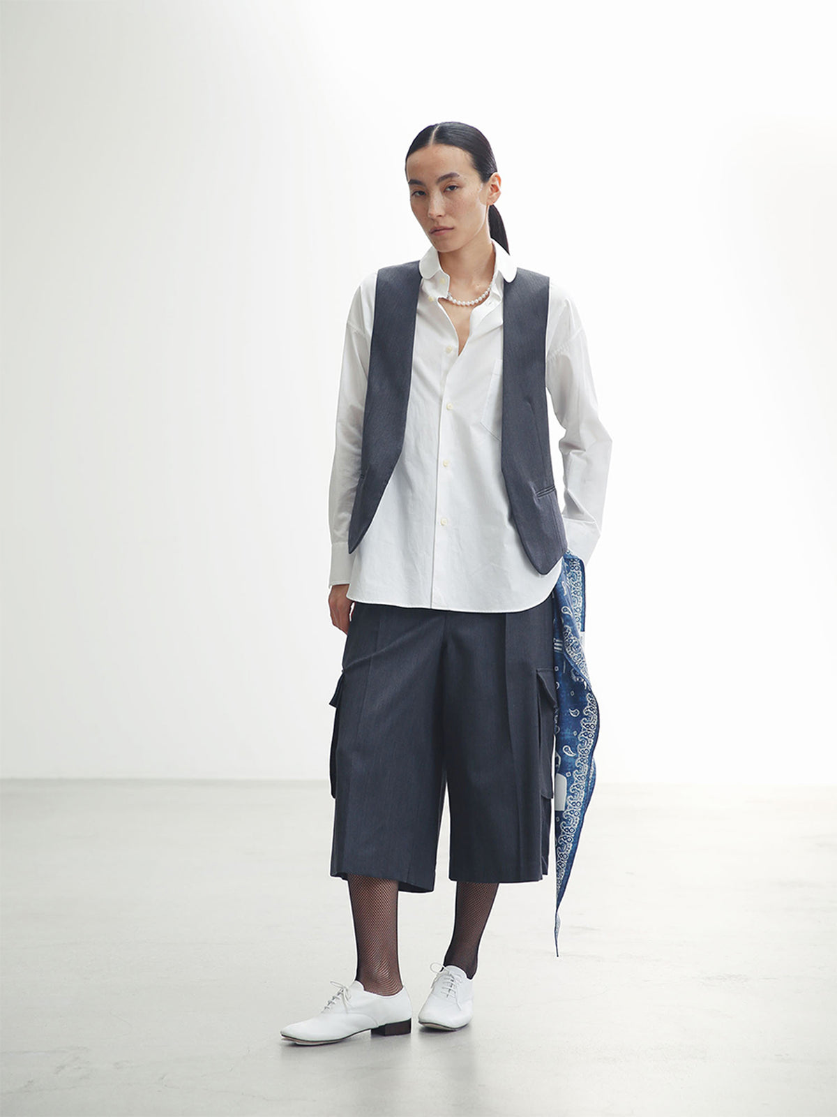 SHORT CARGO EN CHEVRONS