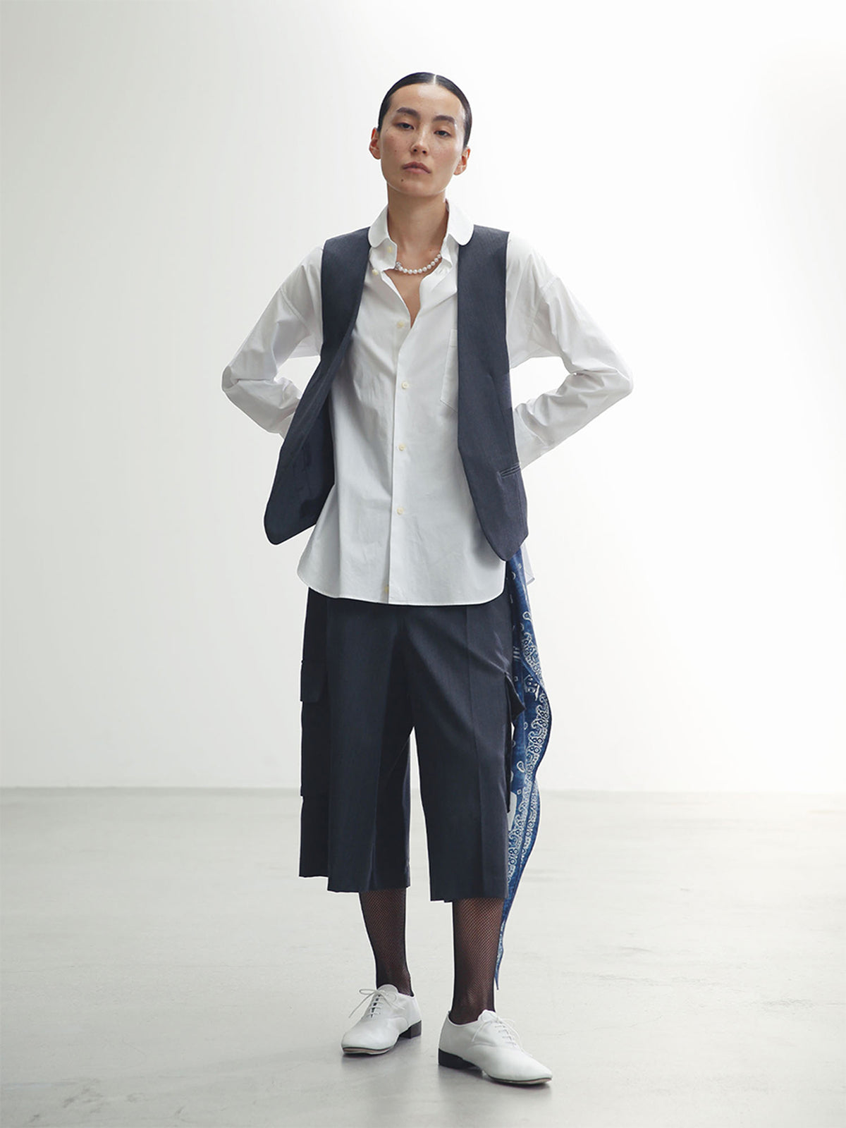 J.BRADLEY NARROW ROUND COLLAR SH